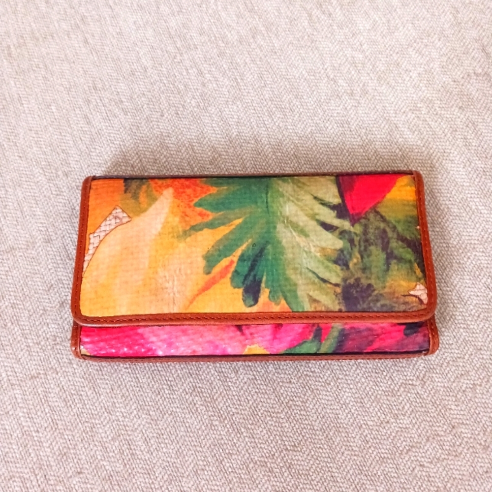 Patiricia Nash Multi Color Print Leather Wallet